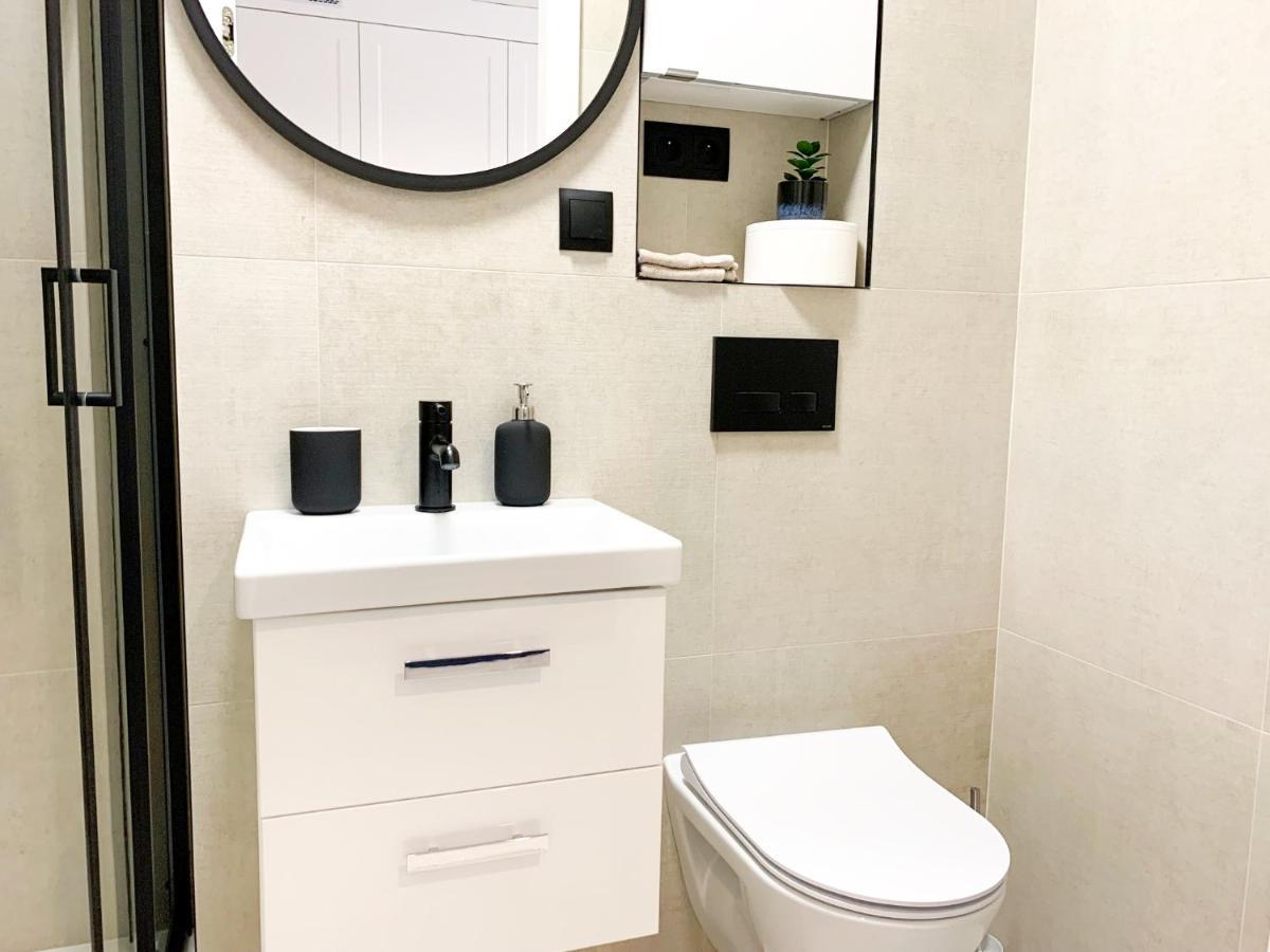 Healthy Life Apartment วอร์ซอ ภายนอก รูปภาพ